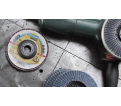 SMT 624 abrasive mop discs, 4-1/2 x 7/8 Inch grain 60 convex